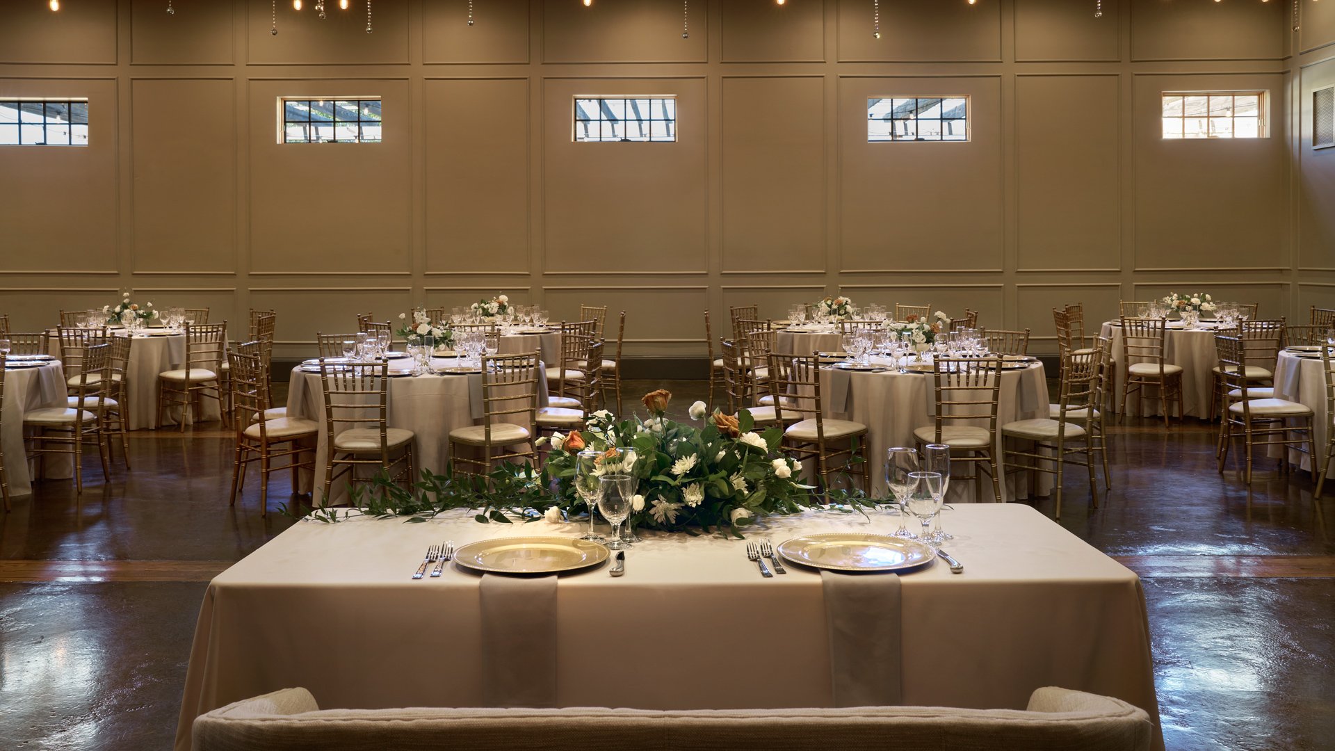 16 - Spinning Leaf - SPIN - Grand Hall - Reception