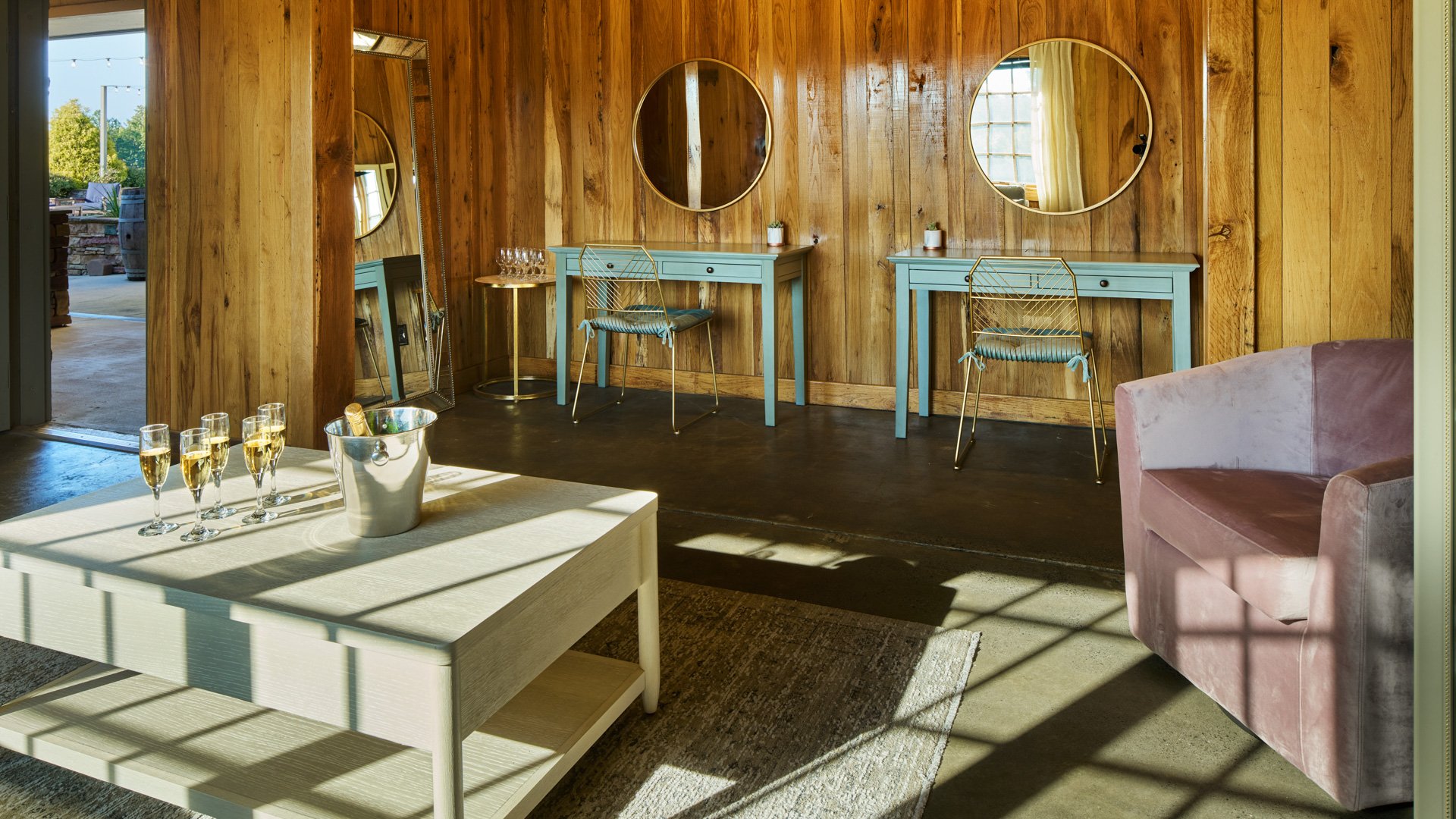 25 - Spinning Leaf - SPIN - The Suite - Get Ready Suite