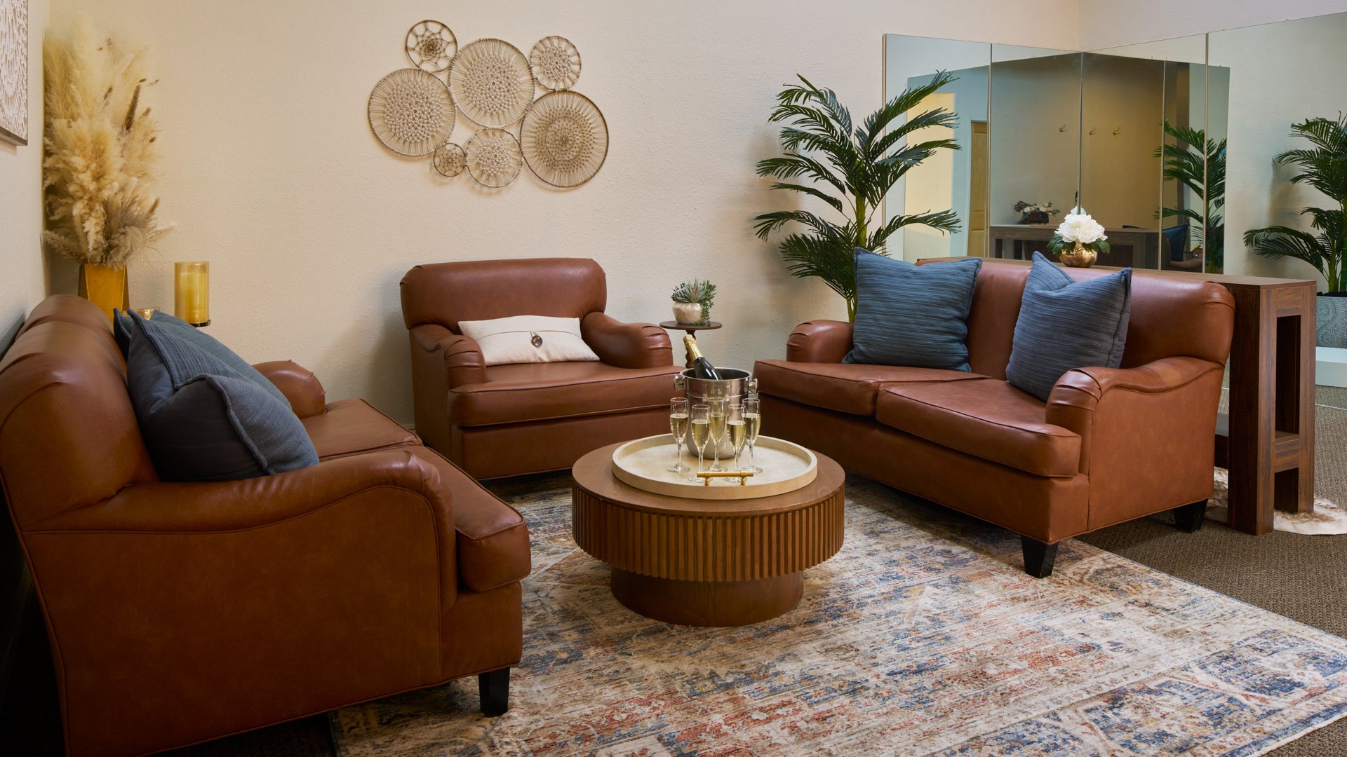 18 - Stallion Mountain - STAM - Citation Bridal Suite - Get Ready Suite