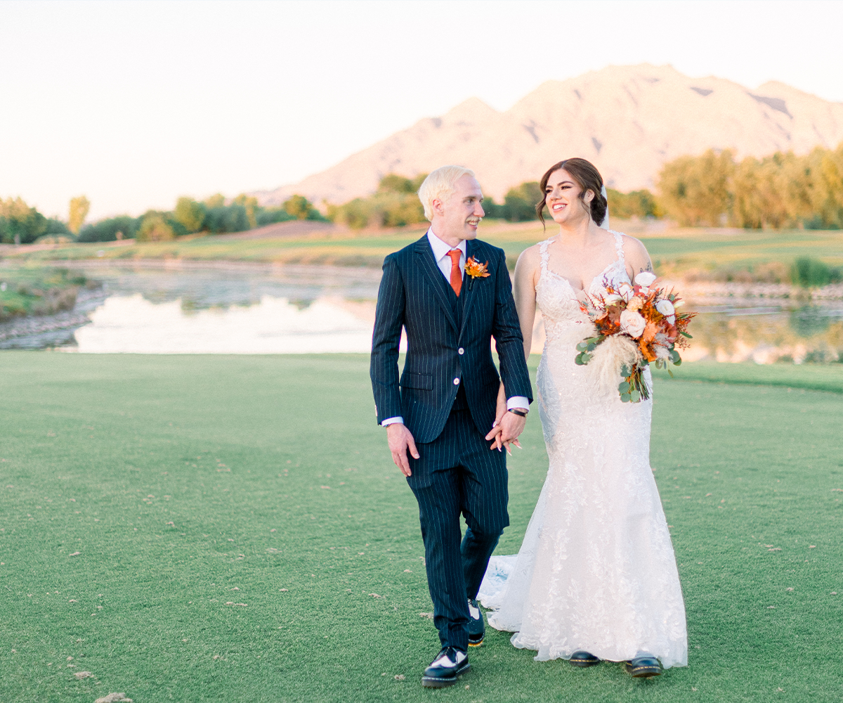 Couple photo op with lake and mountain - Stallion Mountain by Wedgewood Weddings