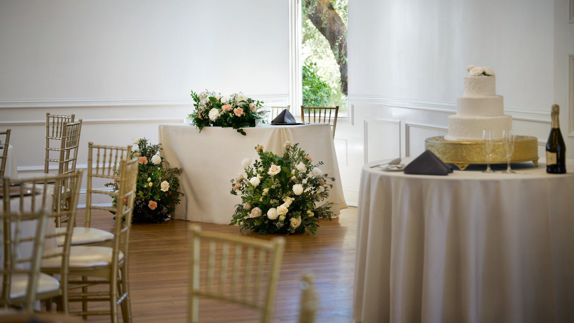 17 - Stonebridge Manor - STOB - Manor CourtYyard Ballroom - Reception