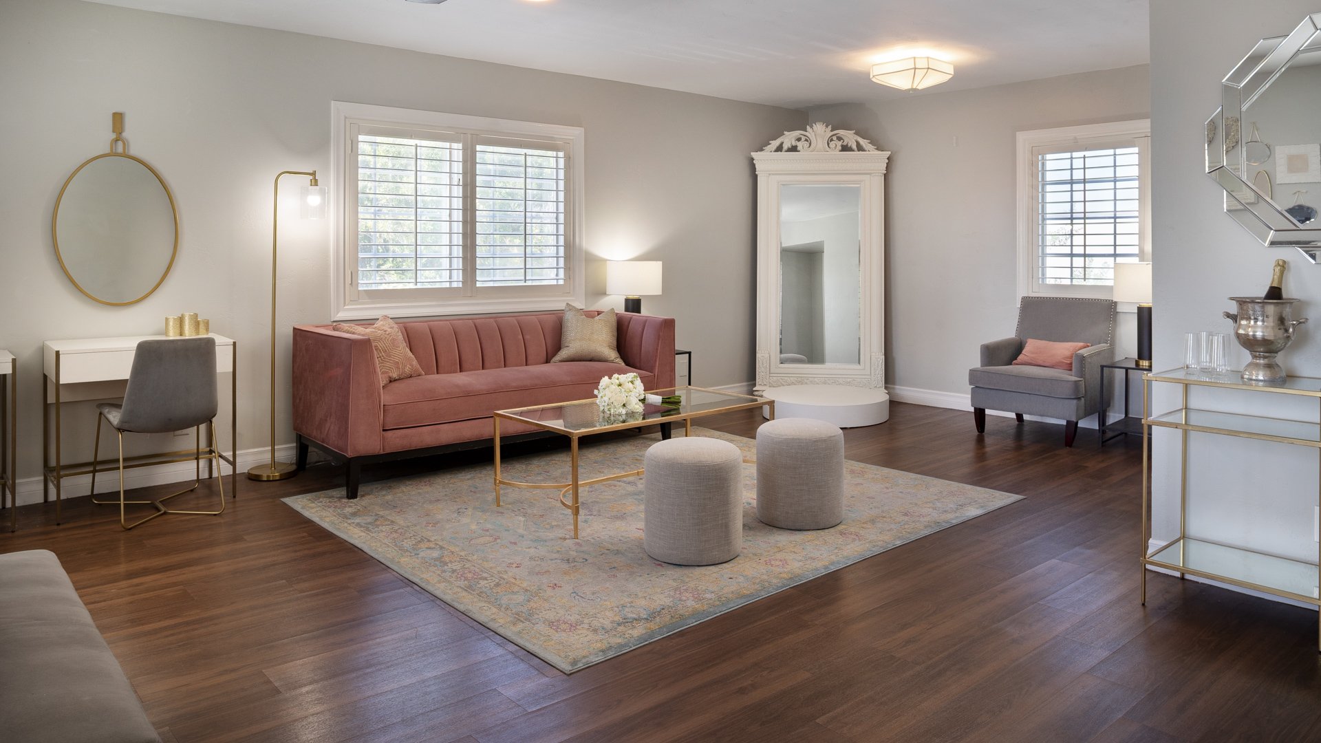 25 - Stonebridge Manor - STOB - Manor Courtyard Dressing Room - Get Ready Suite