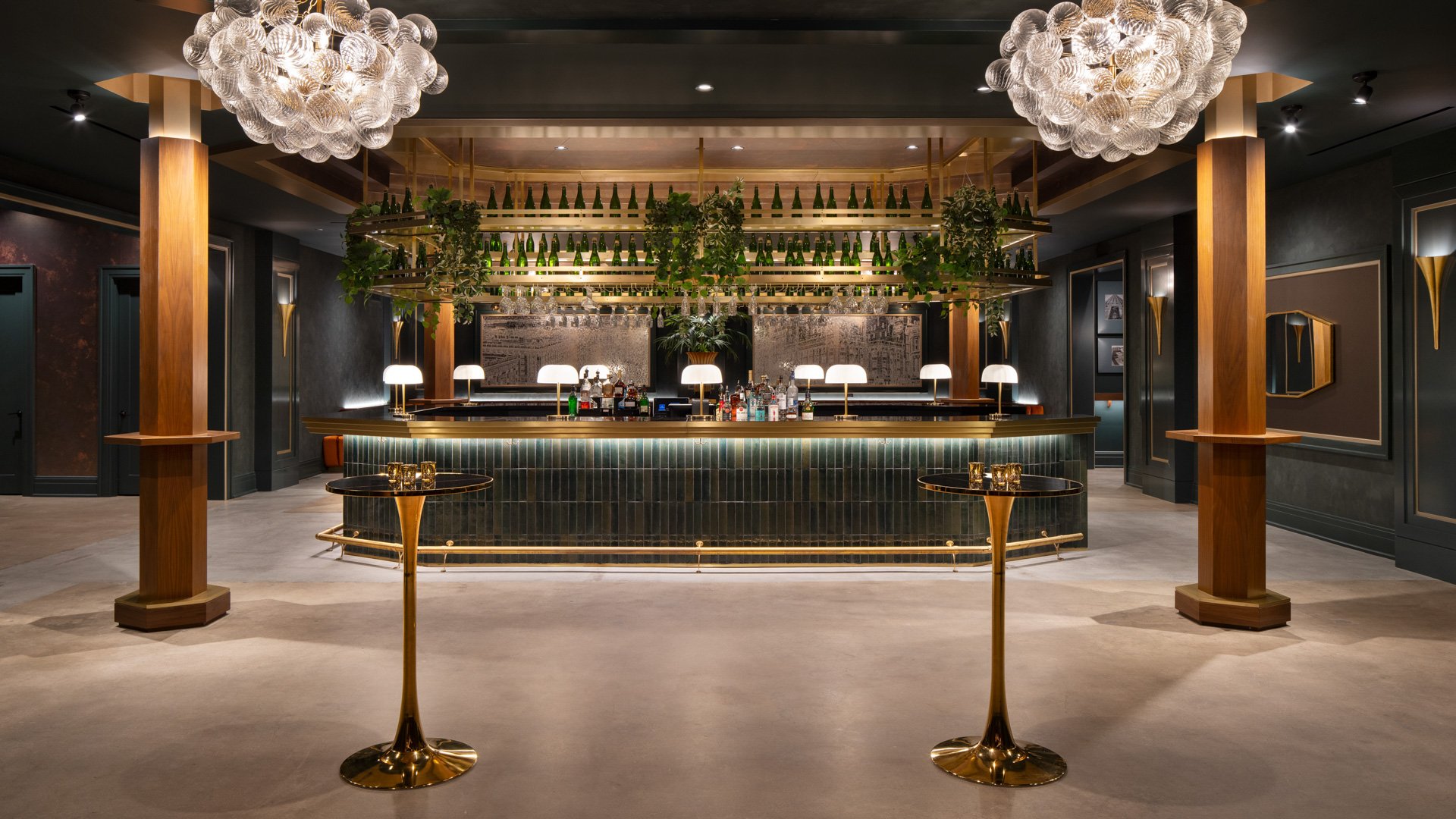 26 - The Headquarters - HEAD - The Velvet Lounge - Cocktail Hour