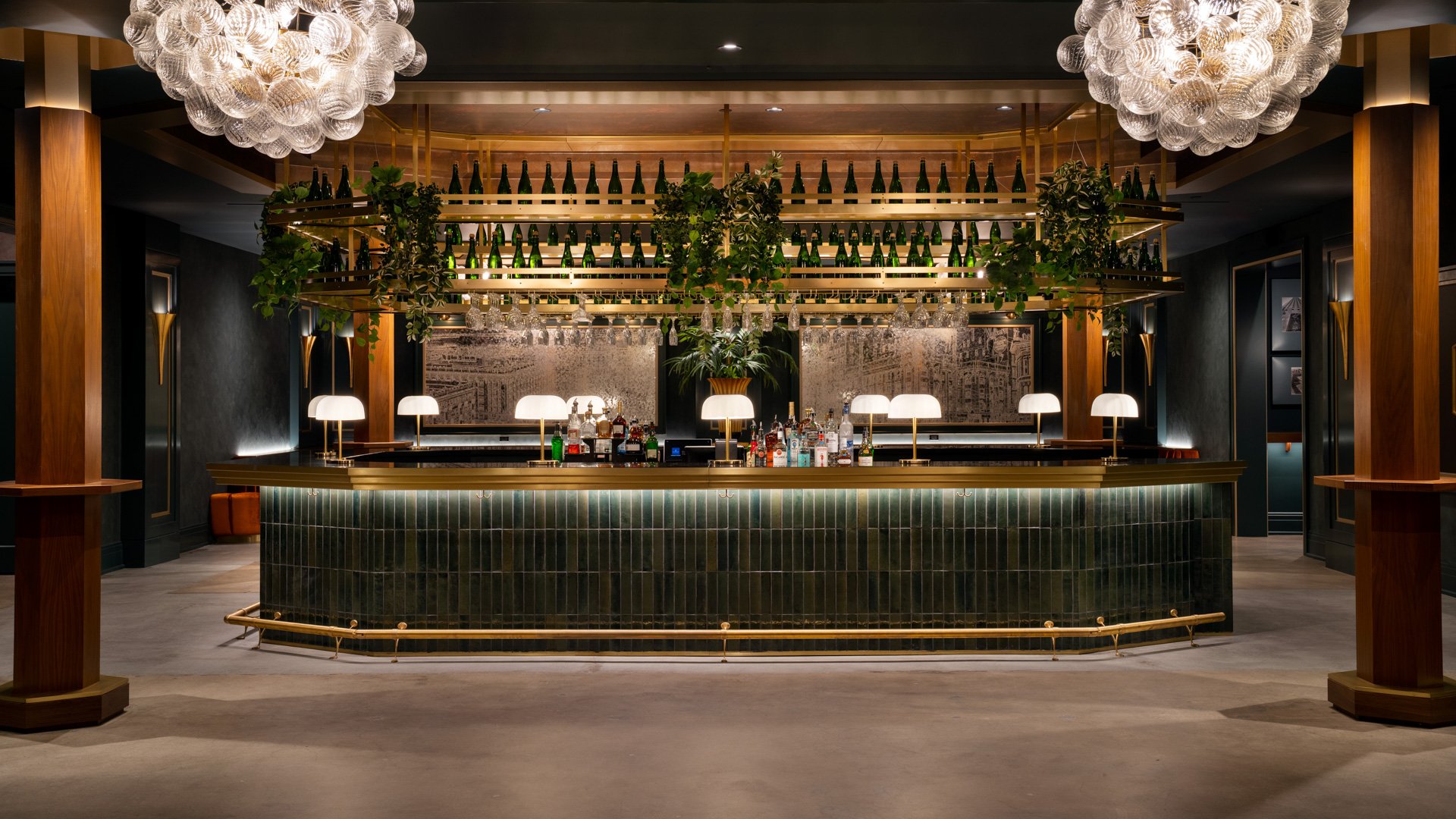 3 - The Headquarters - HEAD - The Velvet Lounge - Cocktail Hour