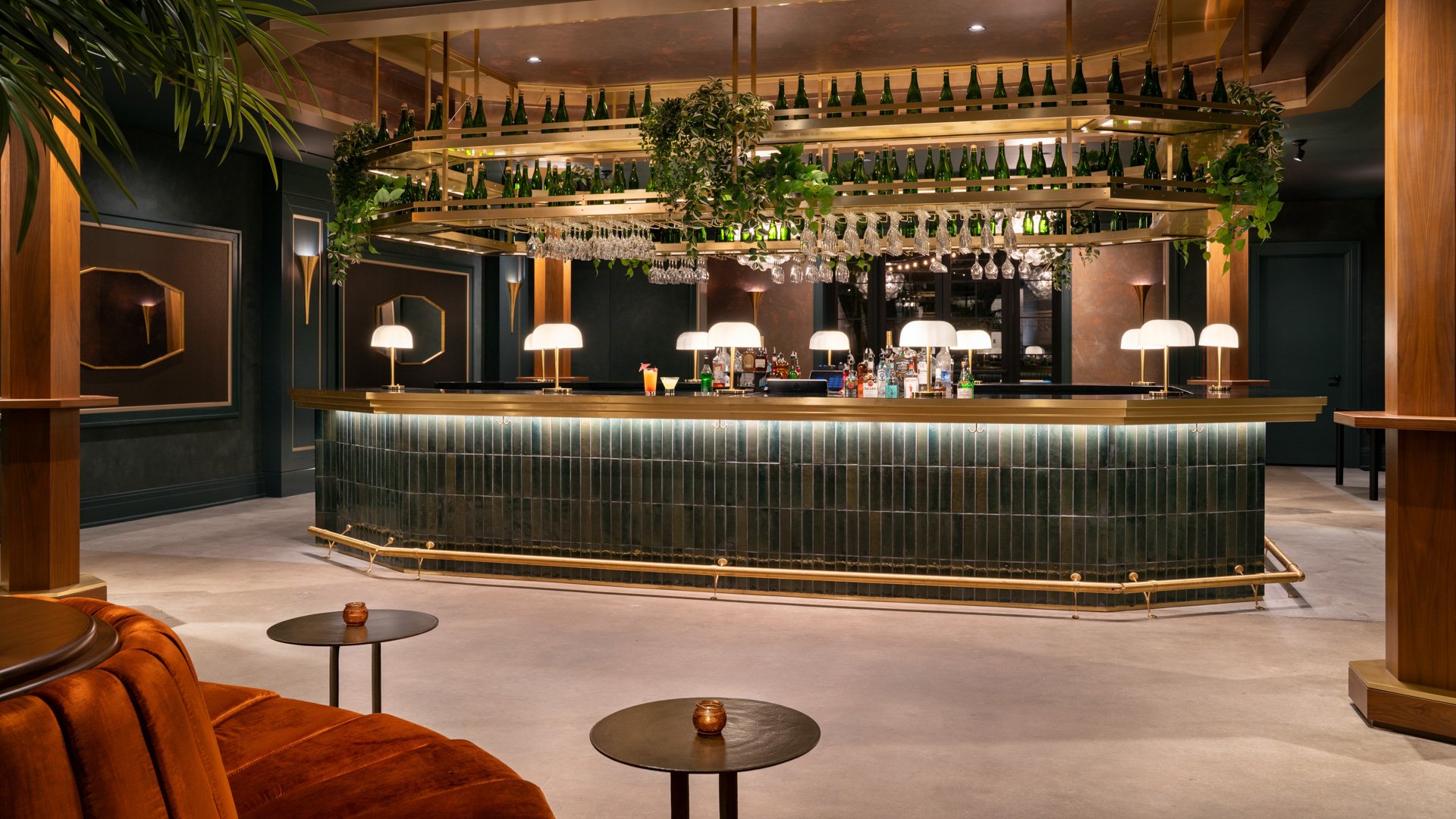 34 - The Headquarters - HEAD - The Velvet Lounge - Cocktail Hour