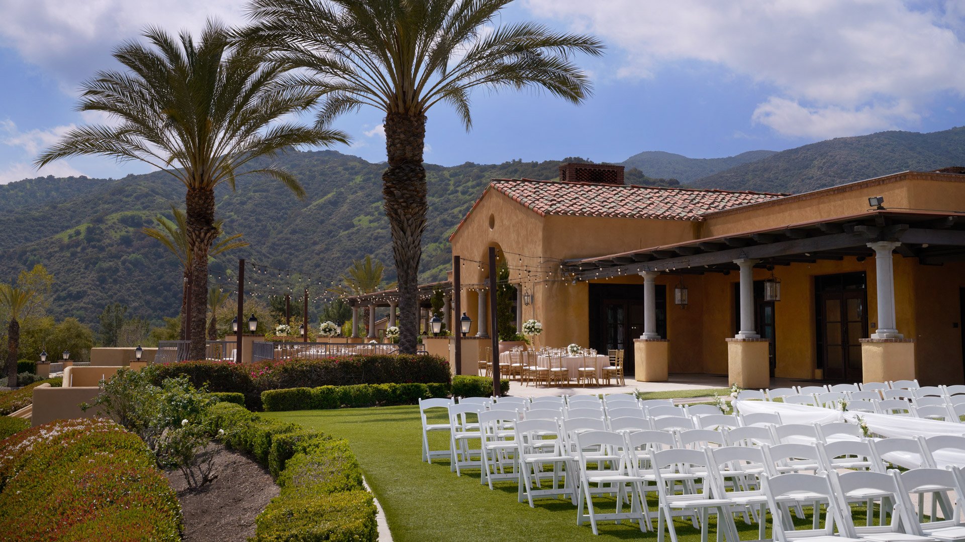 23 - The Retreat - RETR - Terrace Lawn - Ceremony