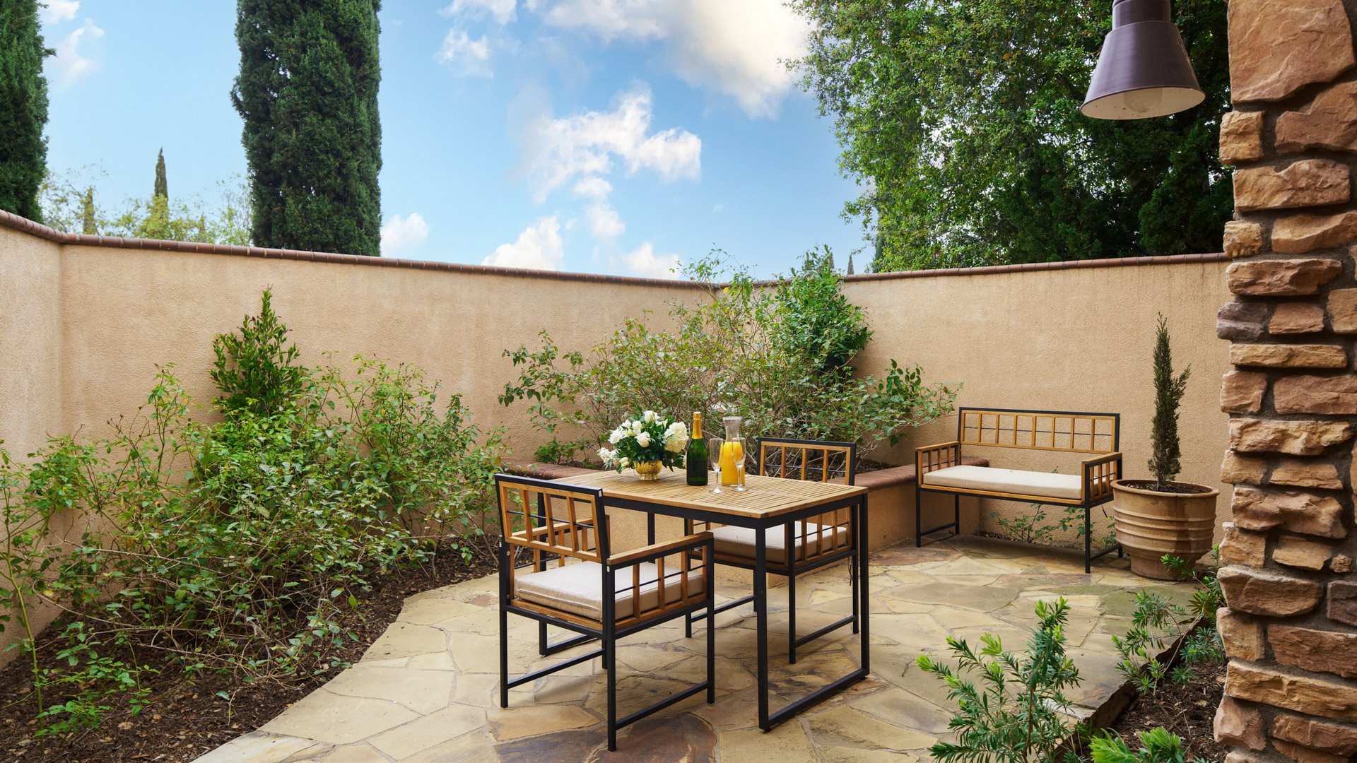17 - Vellano Estate - VELL - Amore Suite - Get Ready Suite