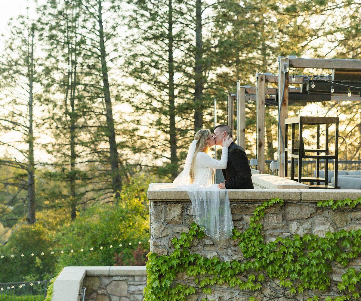Beautiful Greenery - Winchester Estate by Wedgewood Weddings