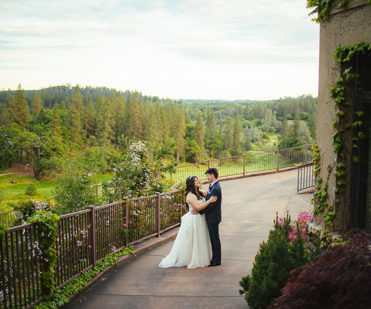 Luxurious Meadow Vista Wedding Venue - Winchester Estate by Wedgewood Weddings