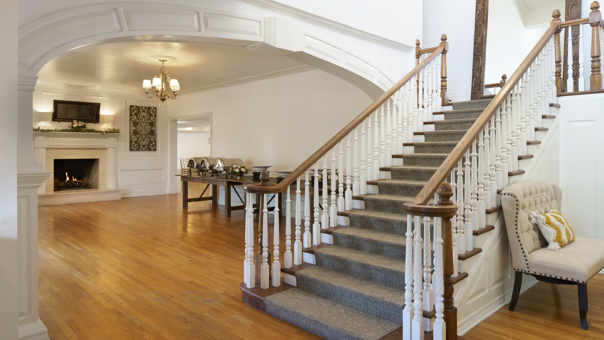 66 - Stonebridge Manor - STOB - Manor CourtYyard Ballroom - Reception