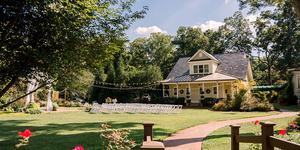 Beautiful secret garden wedding venue 