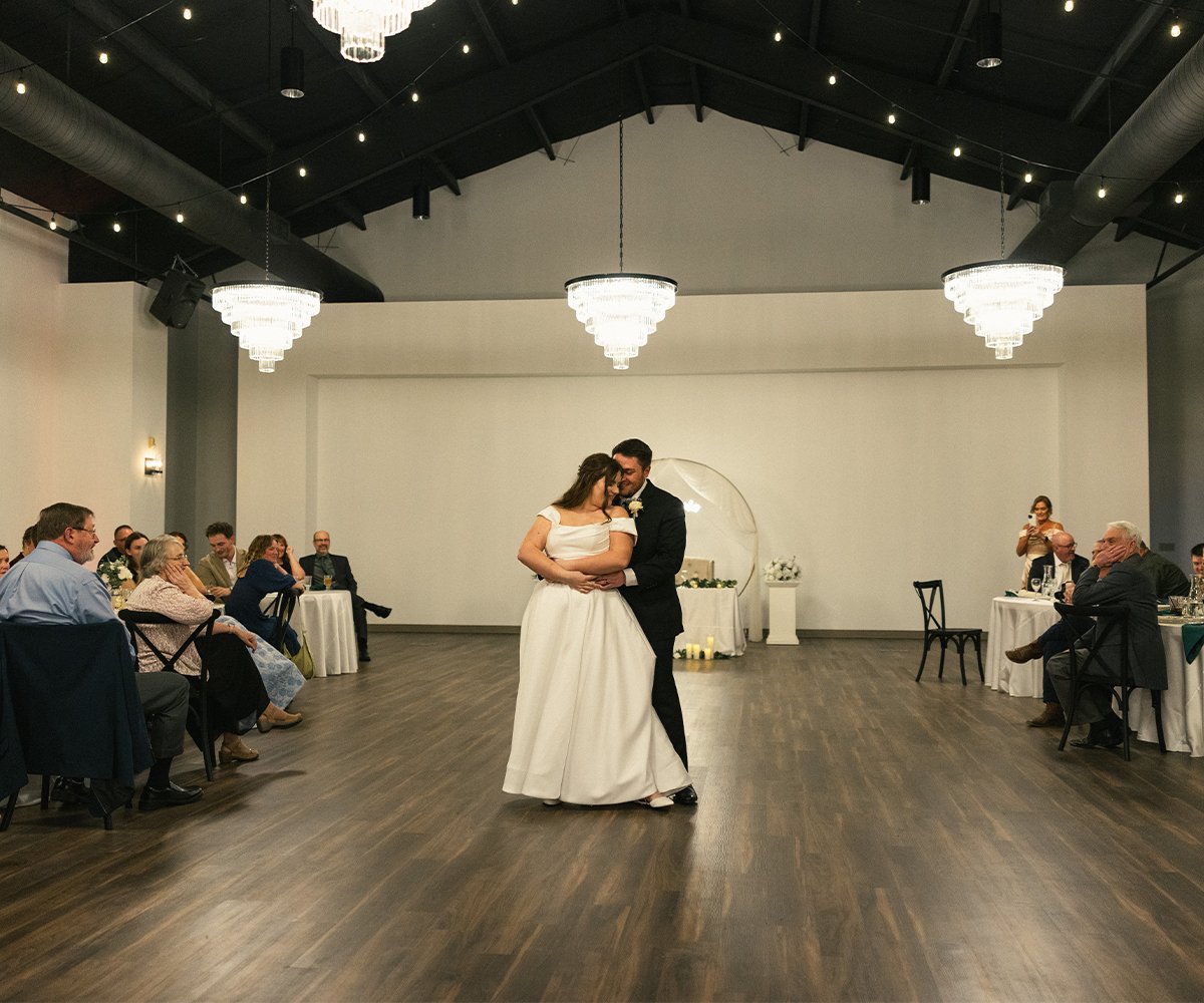 Black Forest by Wedgewood Weddings (2)