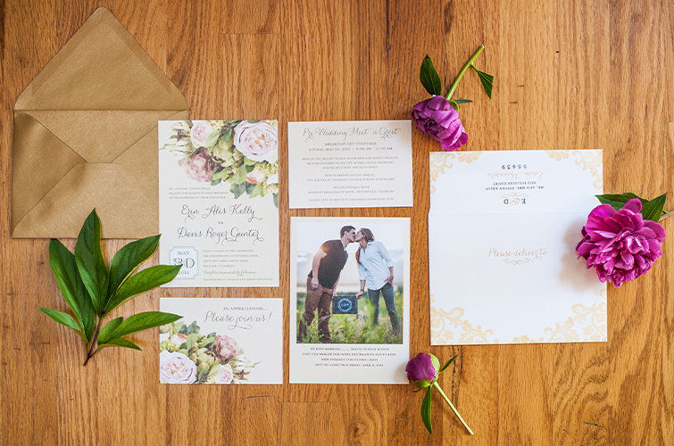Vous souvenez-vous à quoi ressemblaient les invitations des mariages auxquels vous avez assisté ?