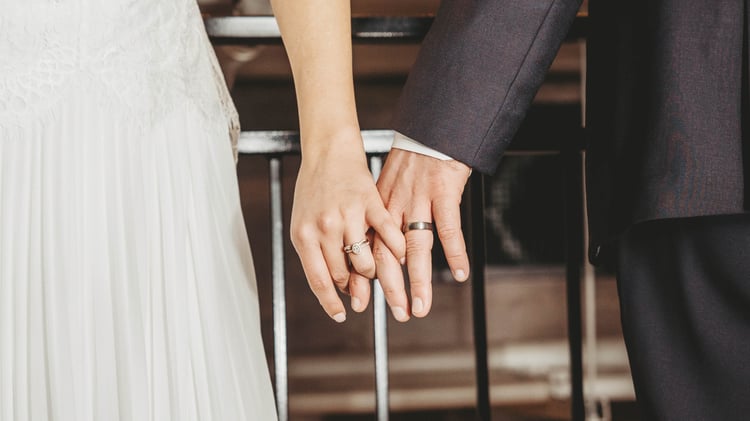 His & Hers Wedding Rings | The Carlsbad Windmill | Focus On Love Photography