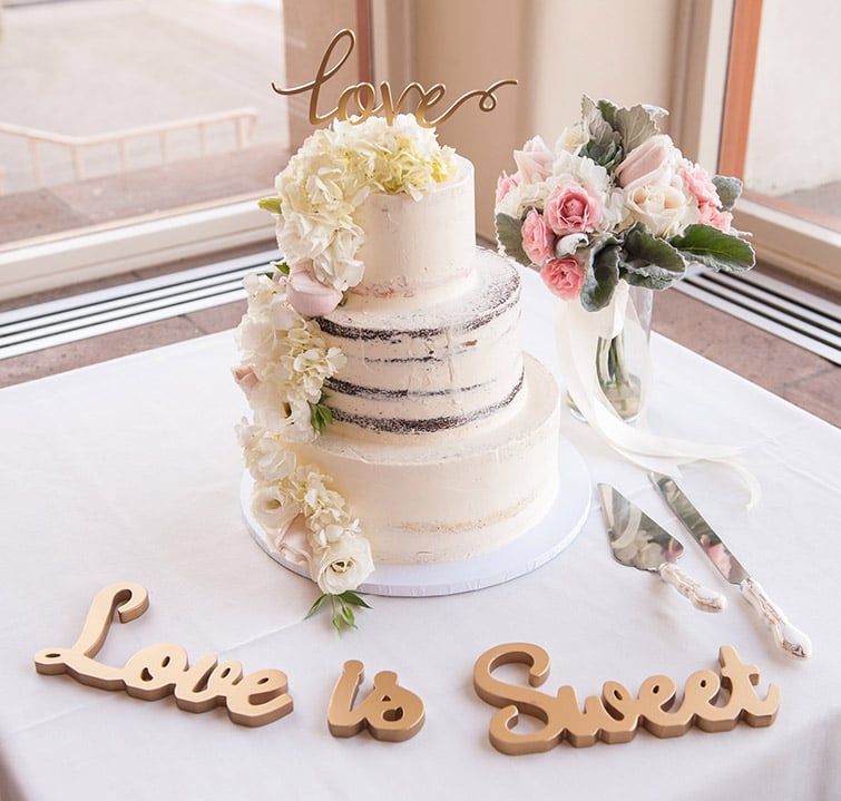 Love is Sweet - Wedding Cake - Wedgewood Weddings