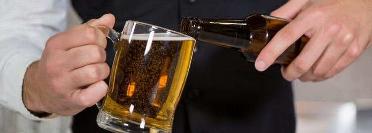 Refreshing Glass of Beer - Wedding Bar Etiquette - Wedgewood Weddings