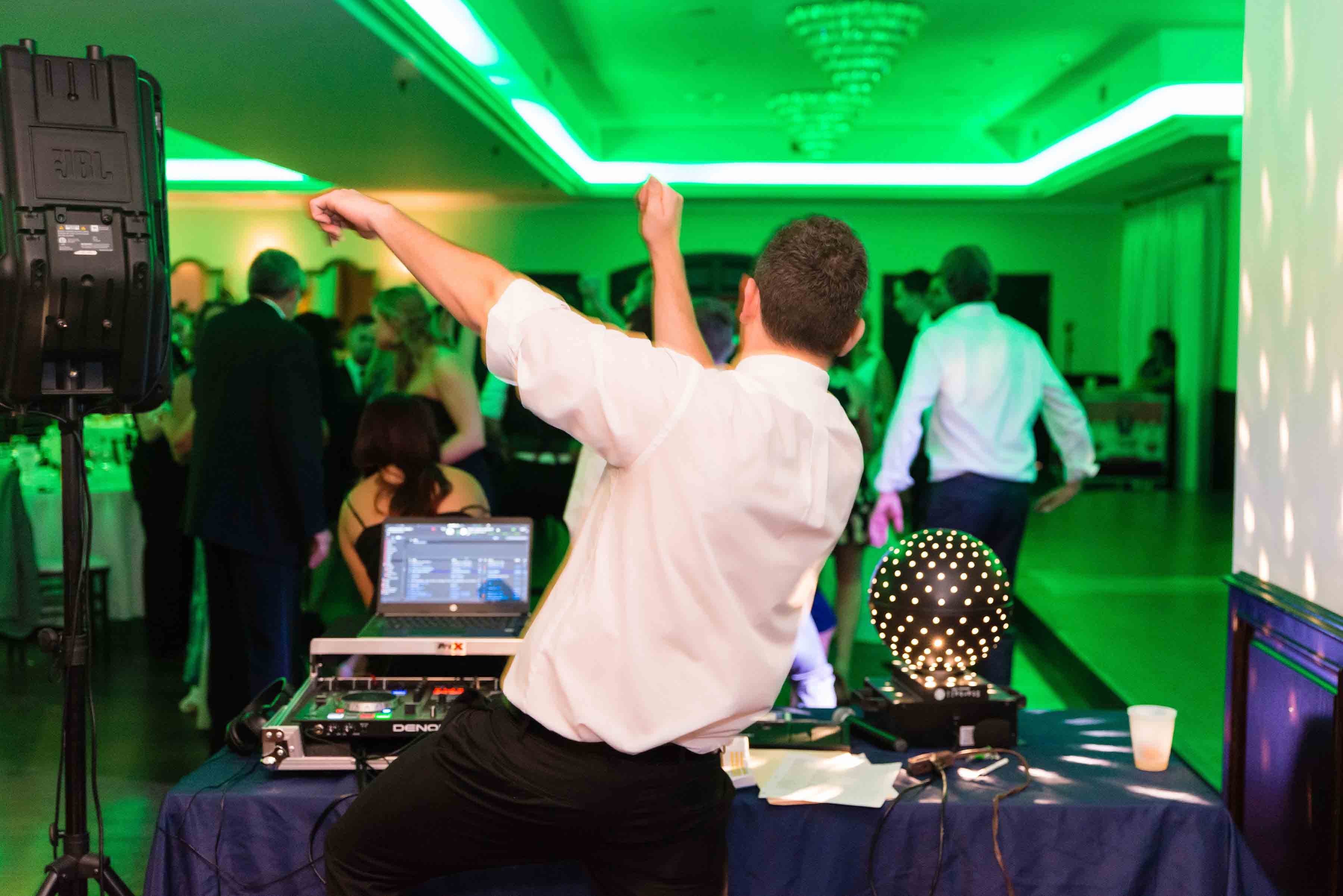 Starz Entertainment Wedgewood Weddings