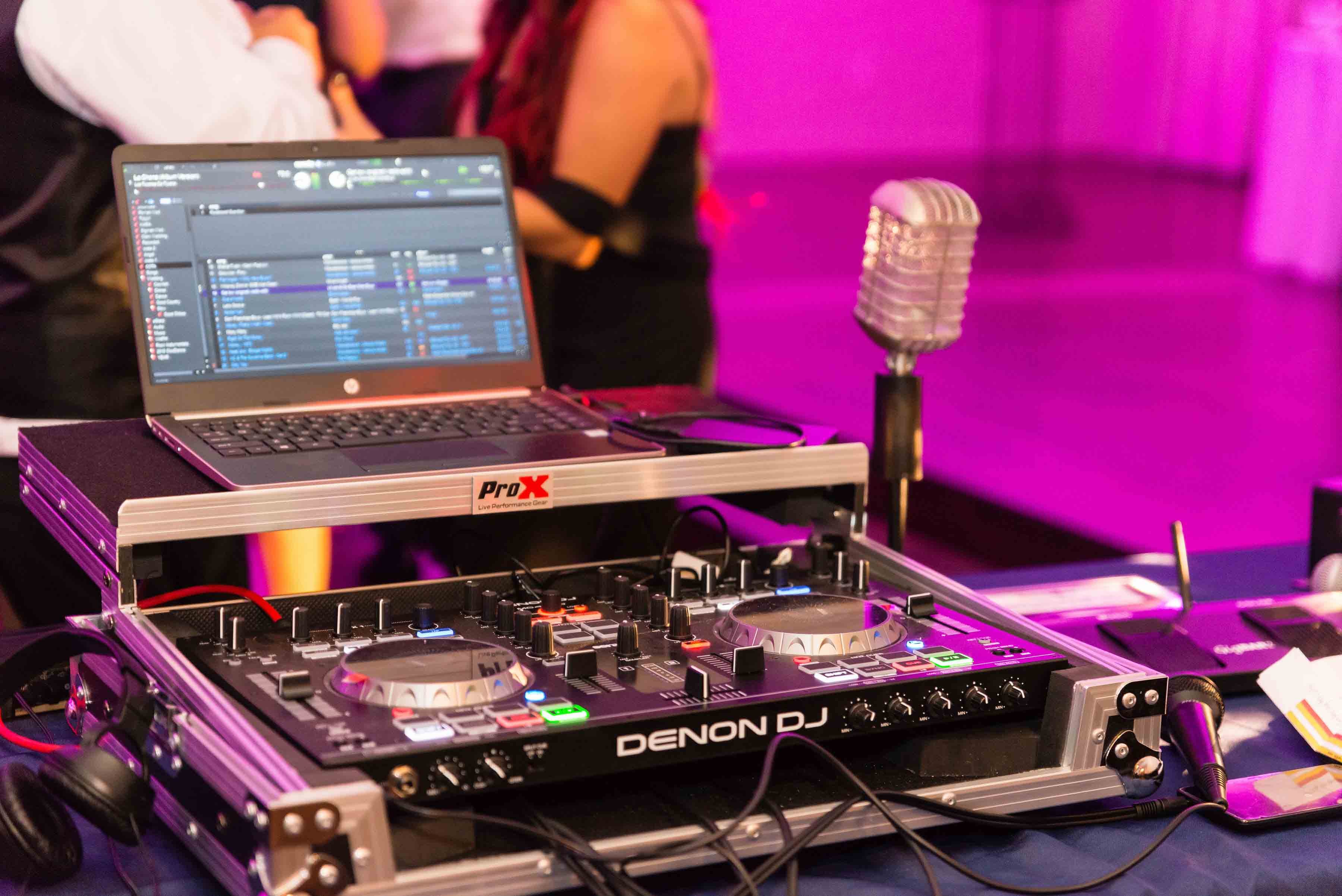 Starz Entertainment - Preferred DJ & Entertainment Partner in Arizona - Wedgewood Weddings