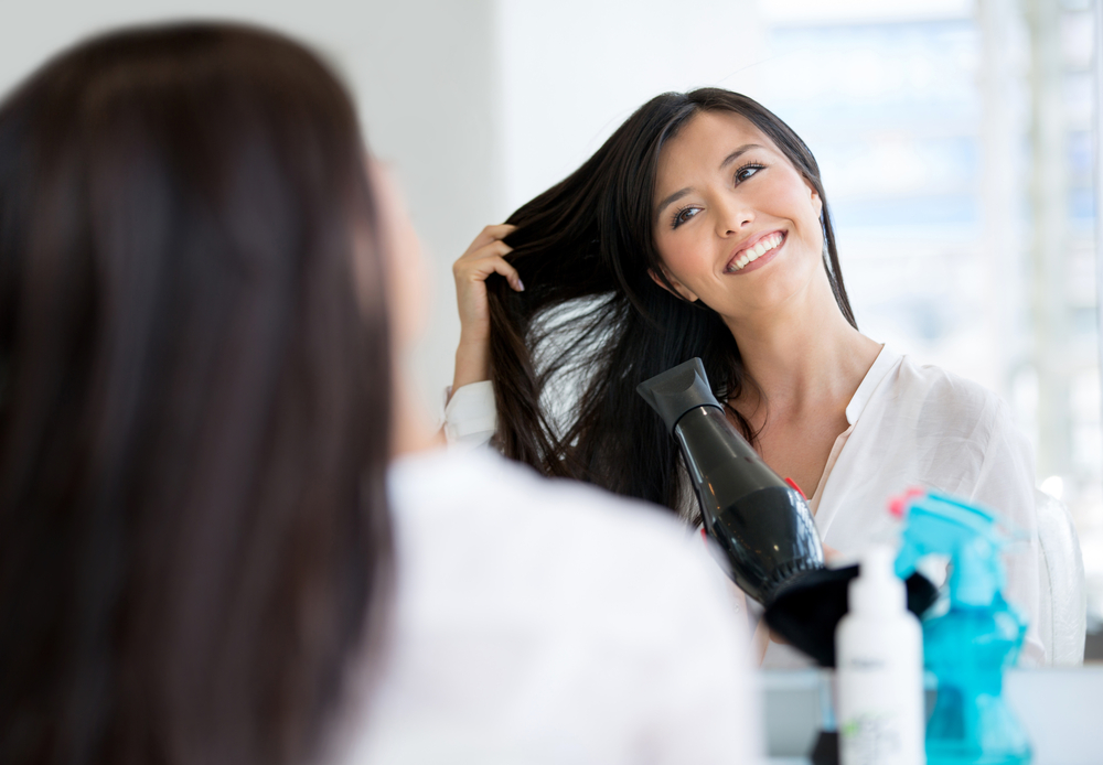Style your natural hair and your extensions to create the best look!