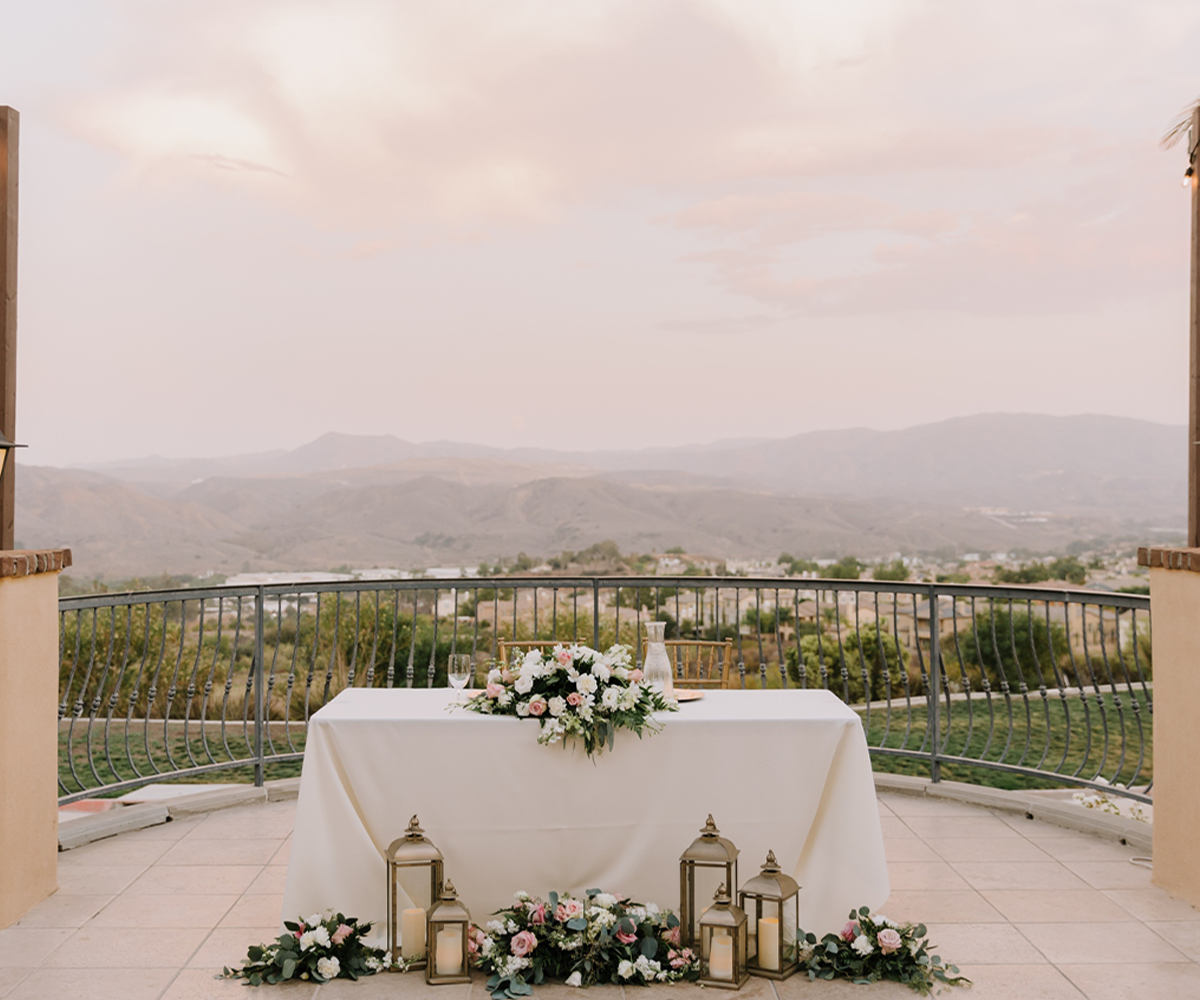 Sweetheart table, outdoor reception at The Retreat-1