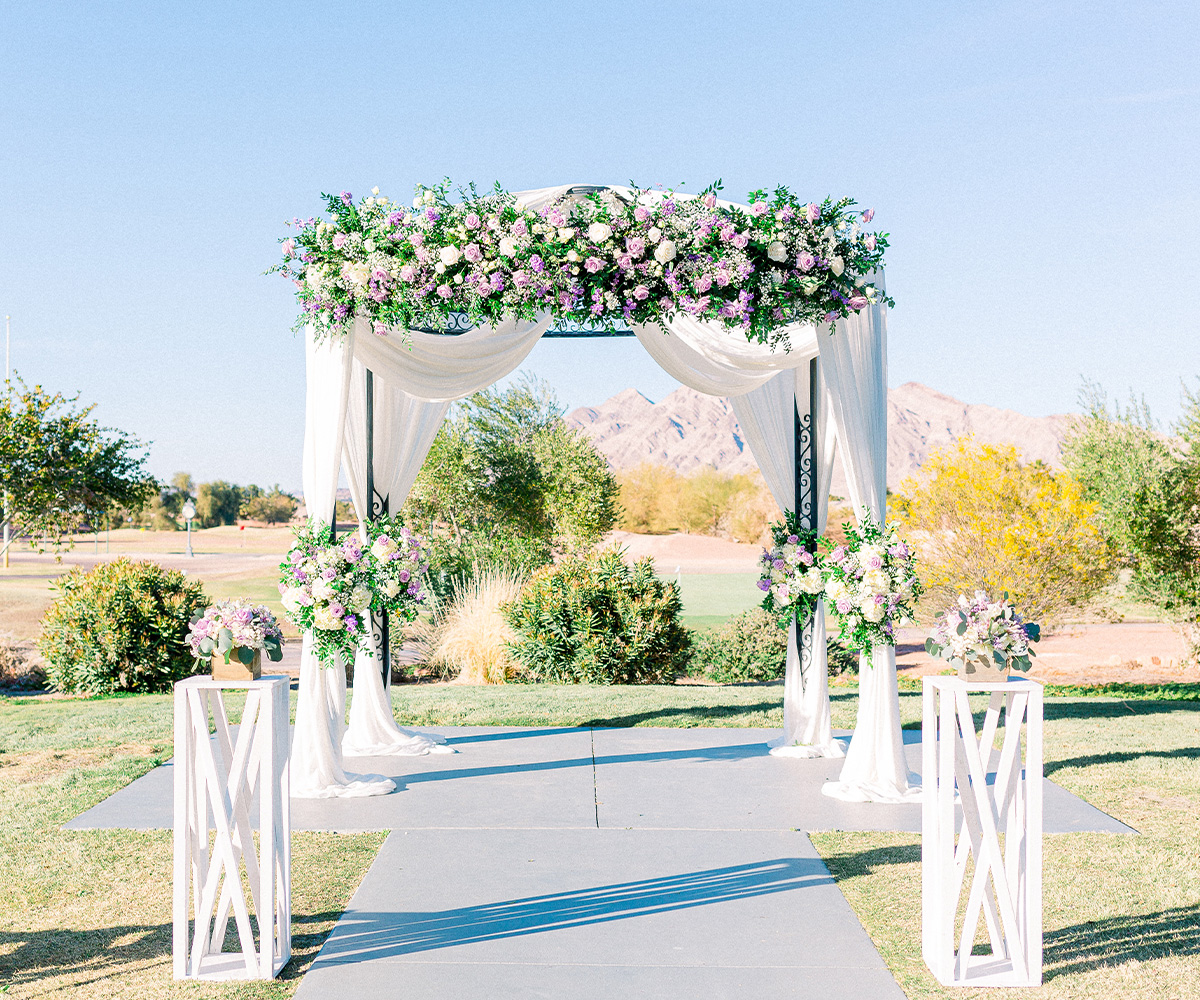 Mountain view ceremony - Stallion Mountain by Wedgewood Events