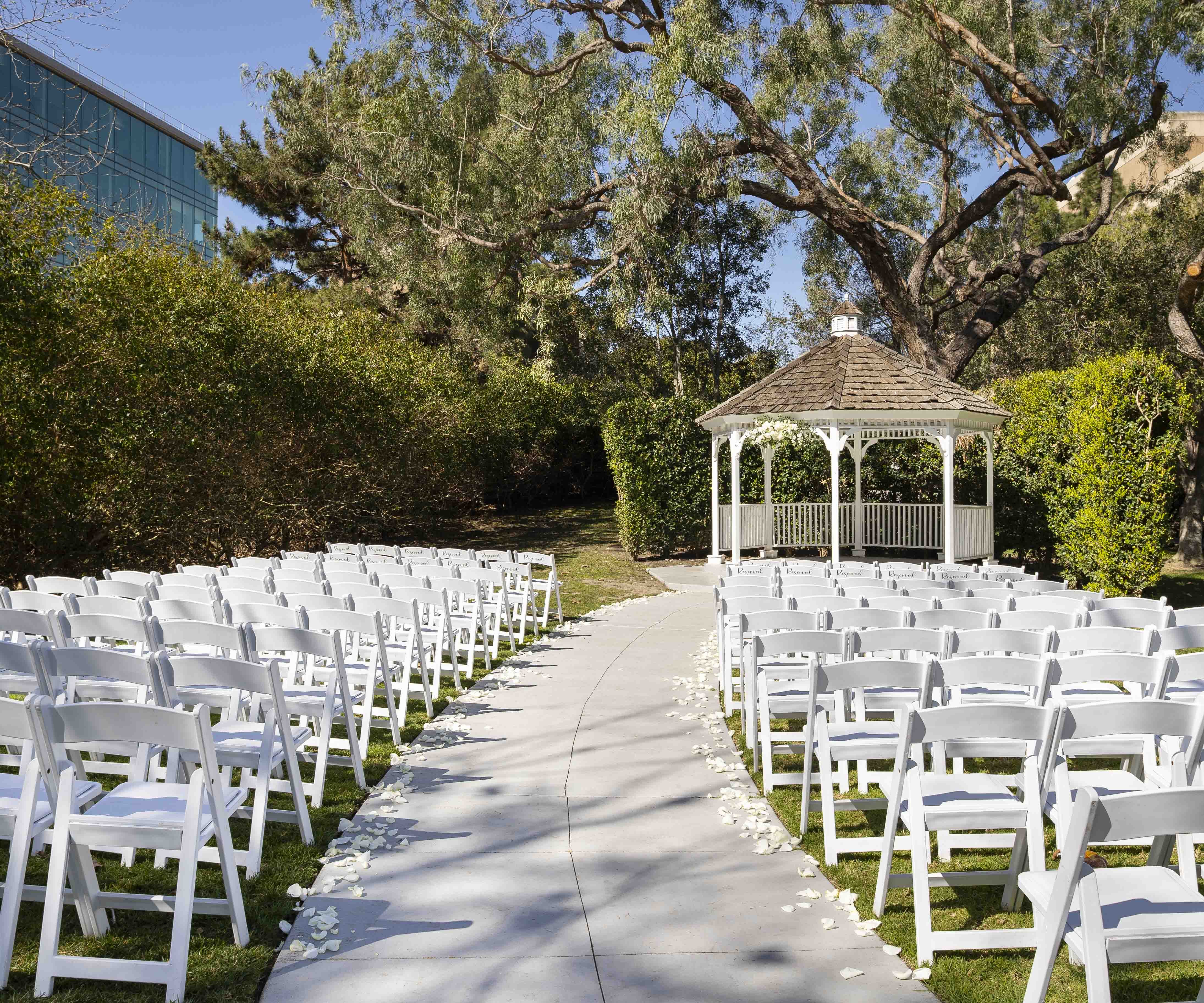 University Club - Gazebo Lawn