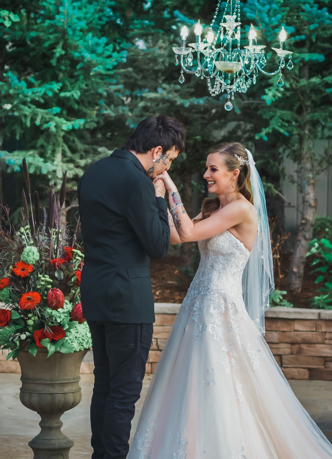 An intimate moment - Ken Caryl Vista by Wedgewood Weddings