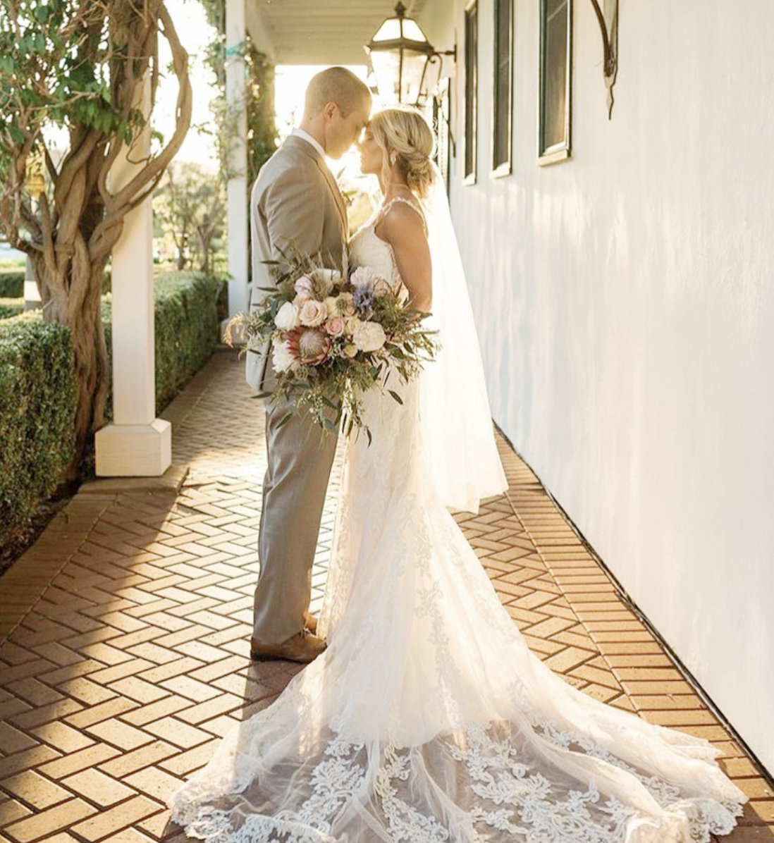 Organic Wedding Bouquet in Soft Neutrals