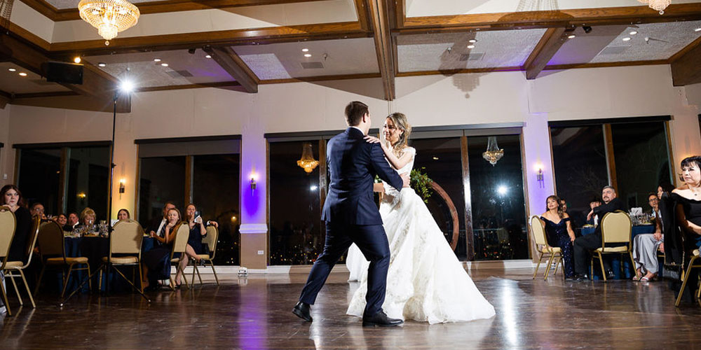 Ballroom Weddings: The Ultimate Guide
