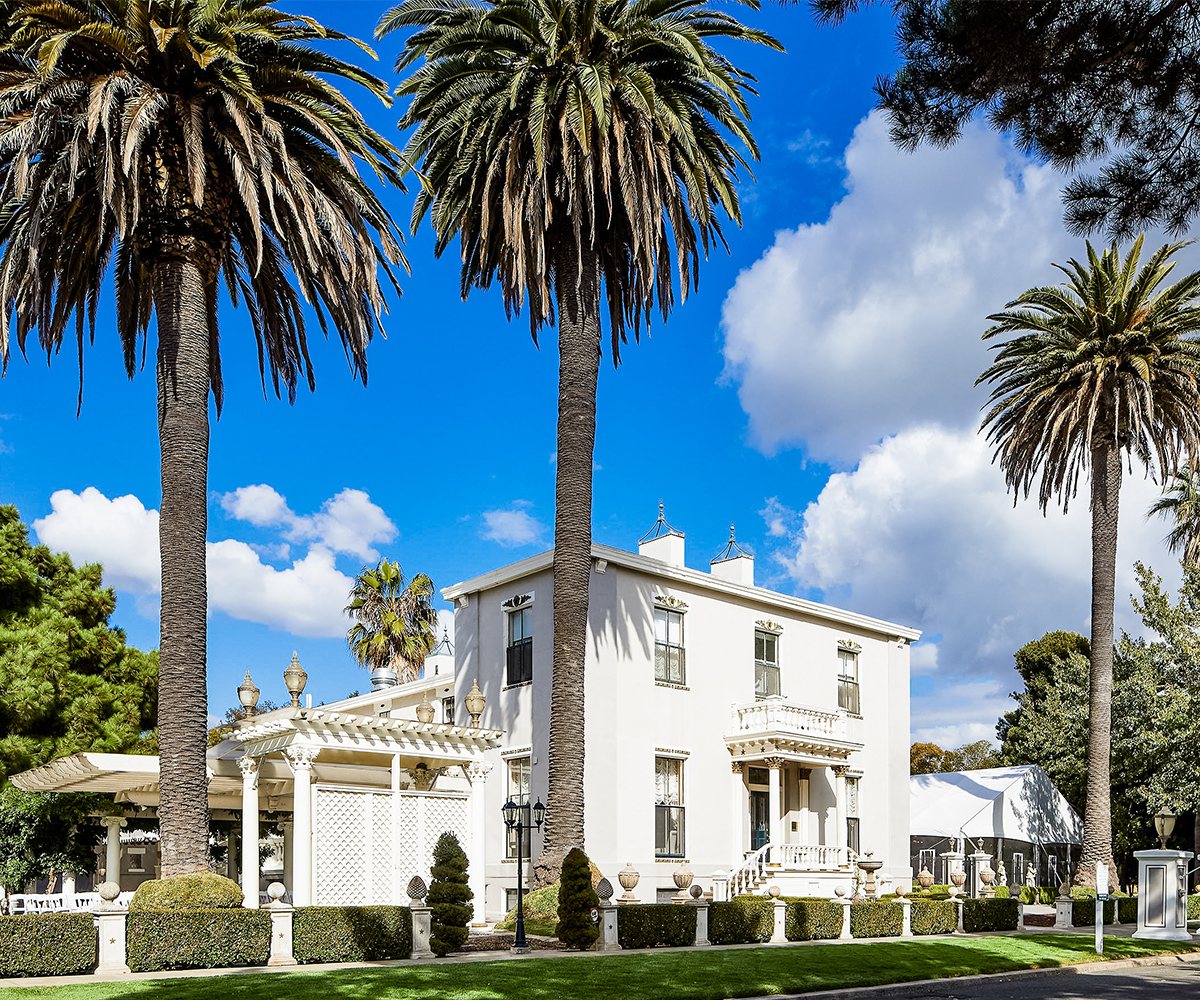 Jefferson Street Mansion by Wedgewood Weddings