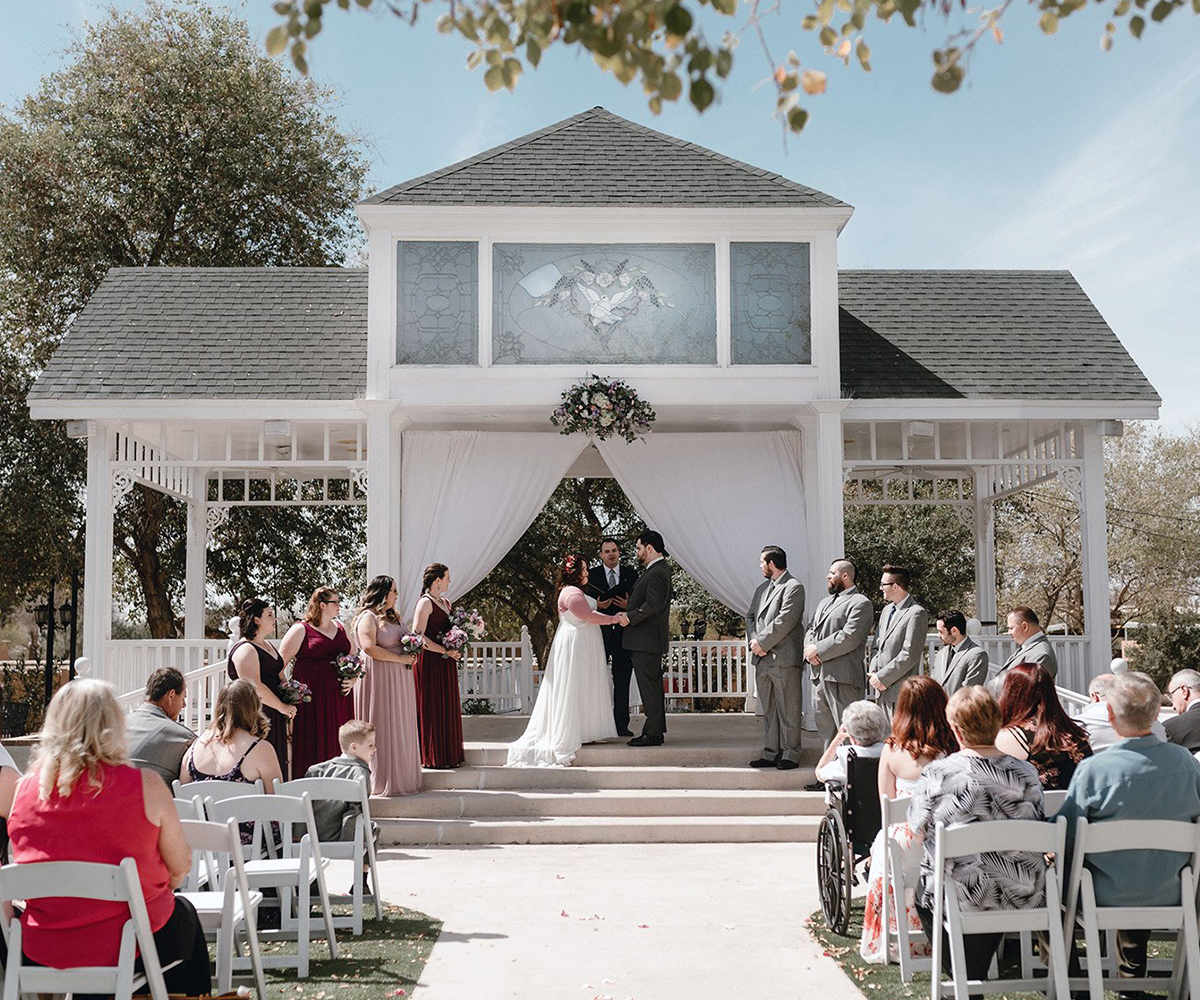 Lindsay Grove by Wedgewood Weddings