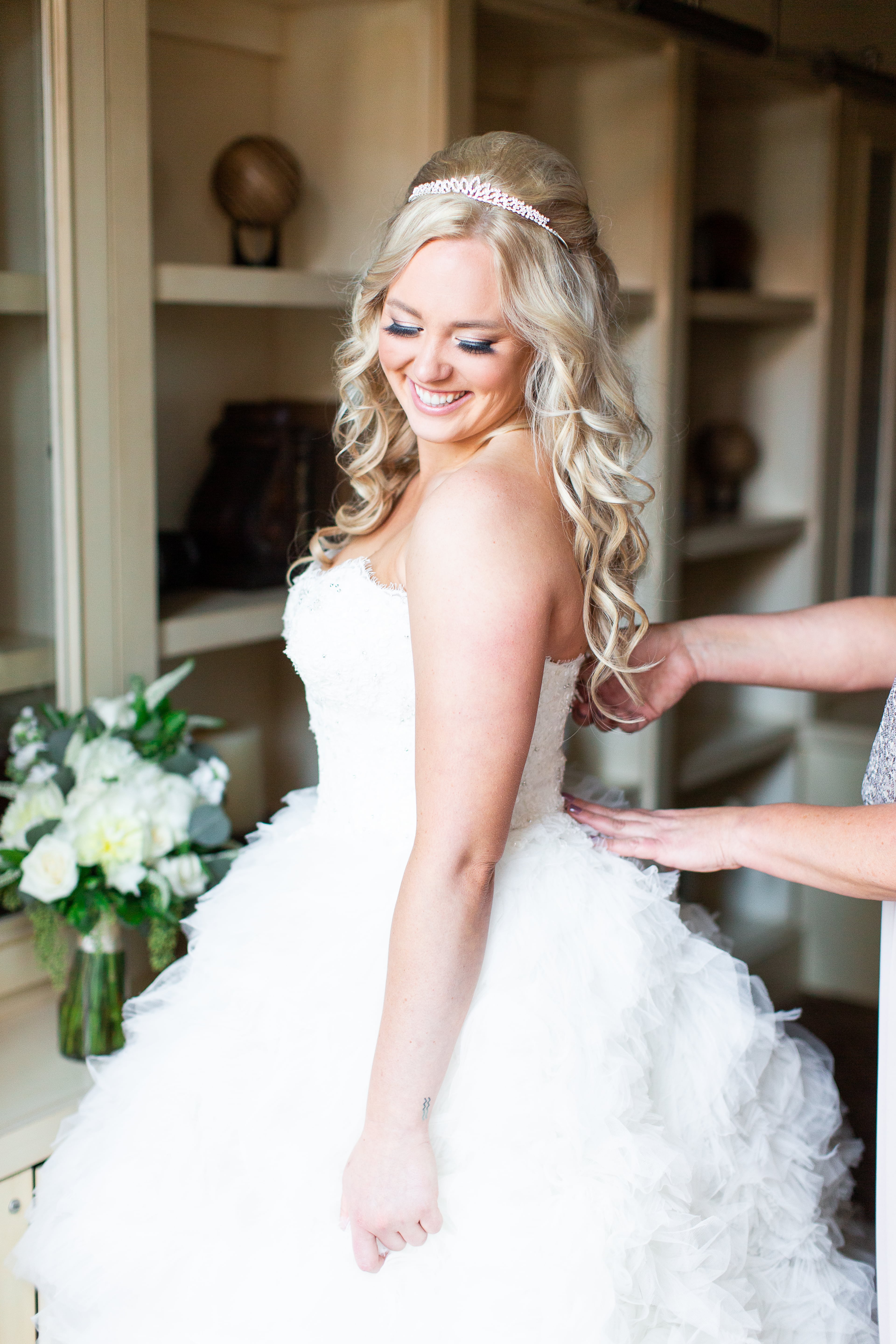 bride in a ballgown wedding dress at Vellano Estate