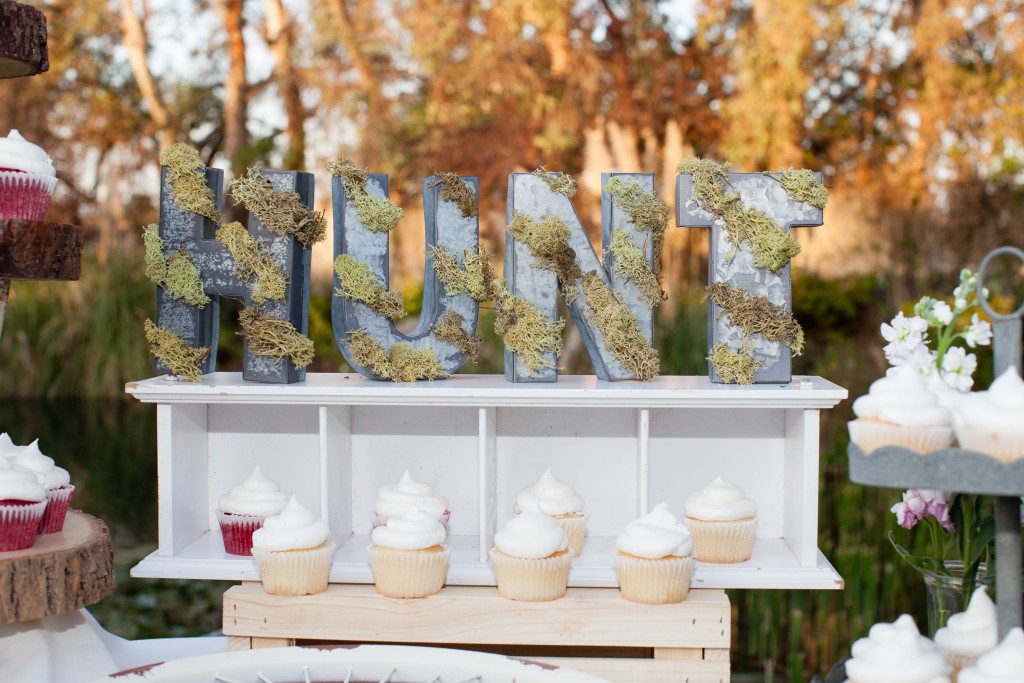 personalized dessert table
